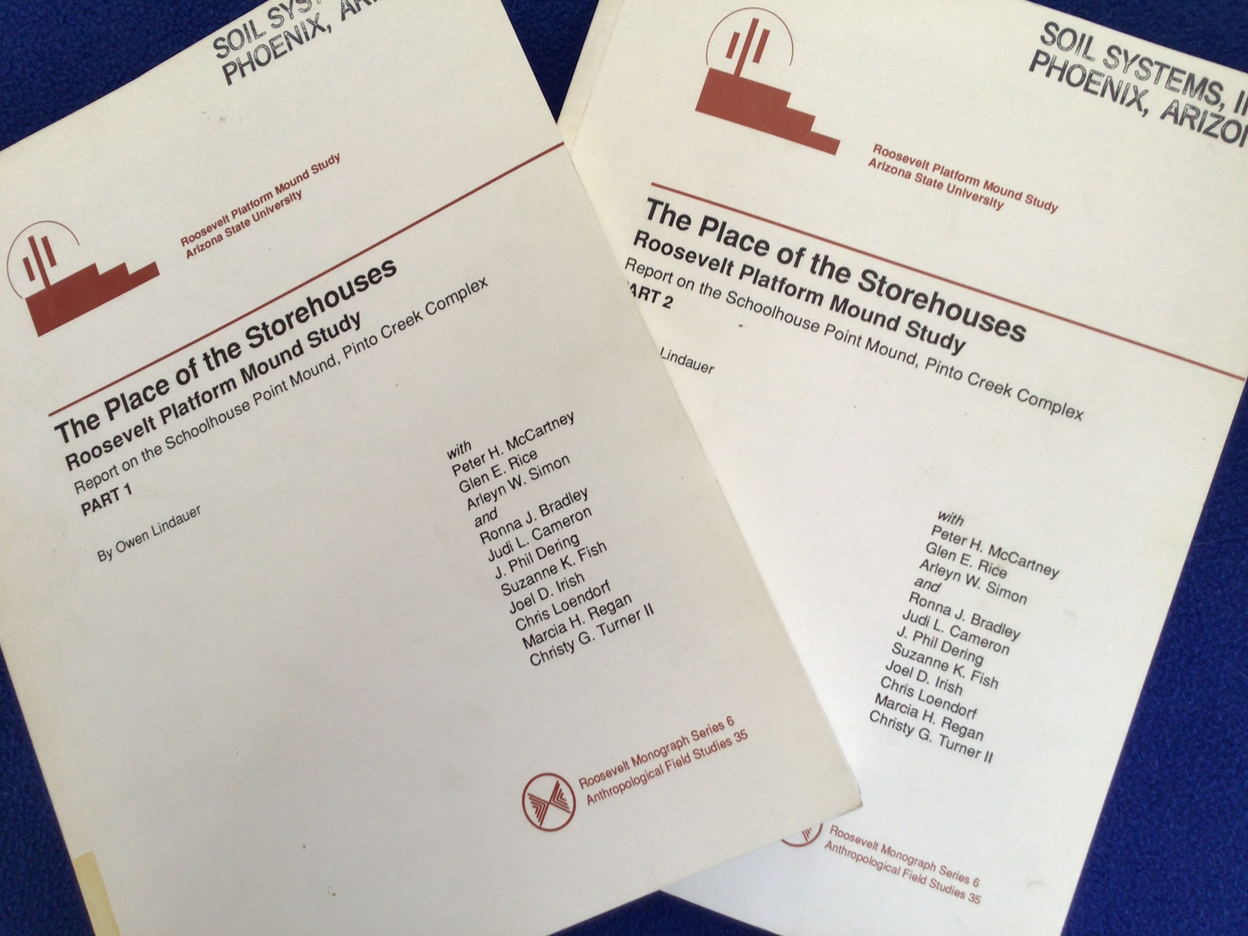 The Place of the Storehouses: Roosevelt Platform Mound Study: Report on the Schoolhouse Point Mound, Pinto Creek Complex (2 Volume Set)
